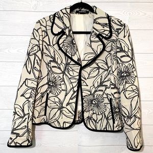 Ellen Tracy Black and off white flower blazer